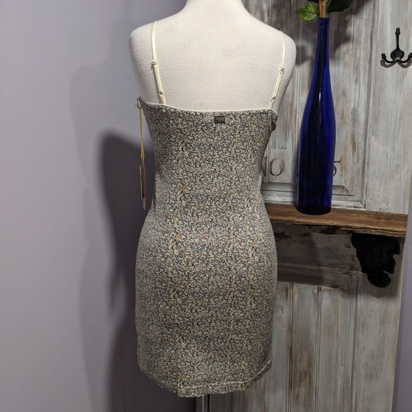💚SOLD💚NWT Billabong multicolor mini dress - Picture 4 of 6